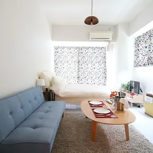 Cozy Naniwa 大阪